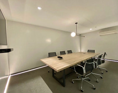 312 Devoe Street - Photo Thumbnail 10