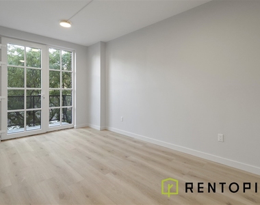 251 Front Street - Photo Thumbnail 1