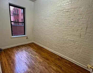 226 East 29th Street - Photo Thumbnail 8