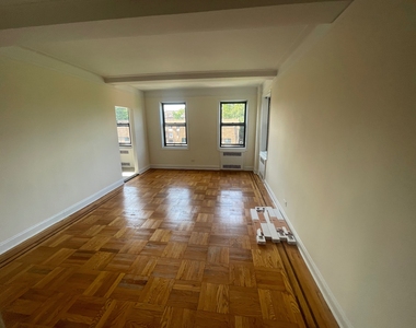 172-90 Highland Avenue - Photo Thumbnail 13