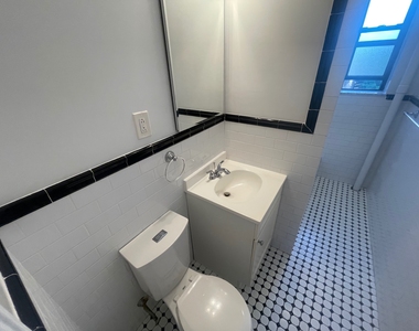 172-90 Highland Avenue - Photo Thumbnail 16
