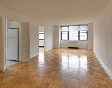 East 27th Street - Photo Thumbnail 10