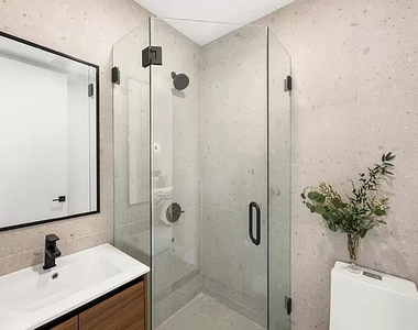75 Mcguinness Boulevard - Photo Thumbnail 10