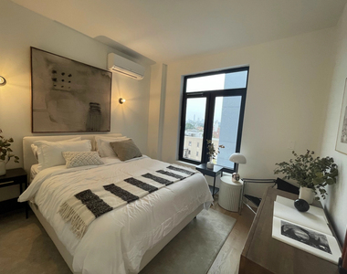 75 Mcguinness Boulevard - Photo Thumbnail 6