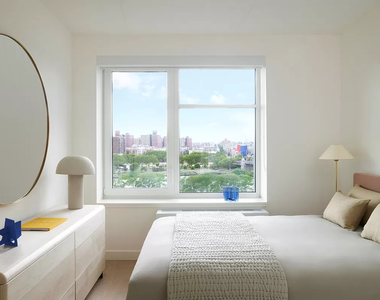 445 Gerard Avenue 445-630 - Photo Thumbnail 4