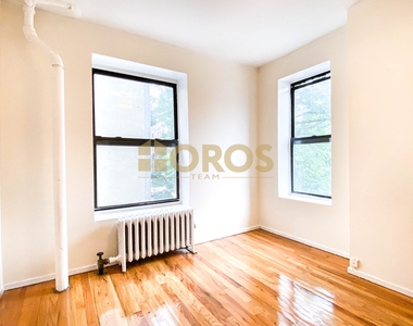 174 Avenue B - Photo Thumbnail 6