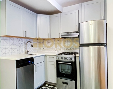 174 Avenue B - Photo Thumbnail 2