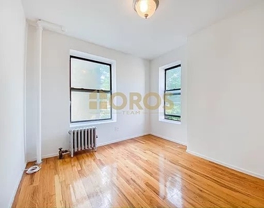 174 Avenue B - Photo Thumbnail 1