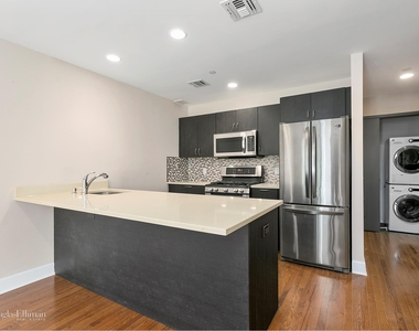 185 York St - Photo Thumbnail 1