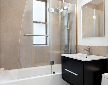124 W 93rd St - Photo Thumbnail 7