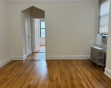 21-6 33rd Street - Photo Thumbnail 5