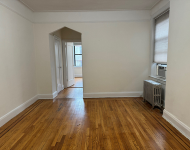 21-6 33rd Street - Photo Thumbnail 6