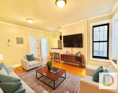 315 Lincoln Place - Photo Thumbnail 1