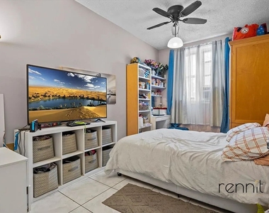 477 Fairview Avenue - Photo Thumbnail 4