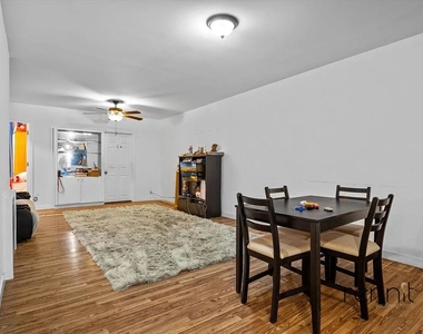 477 Fairview Avenue - Photo Thumbnail 2