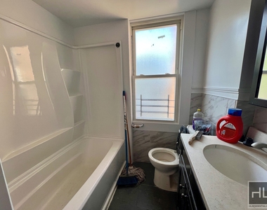 605 Liberty Avenue - Photo Thumbnail 6