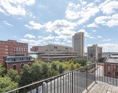 41 Worcester Sq - Photo Thumbnail 13