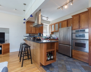 41 Worcester Sq - Photo Thumbnail 3
