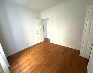 21-16 35th Street - Photo Thumbnail 7