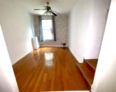 21-16 35th Street - Photo Thumbnail 4