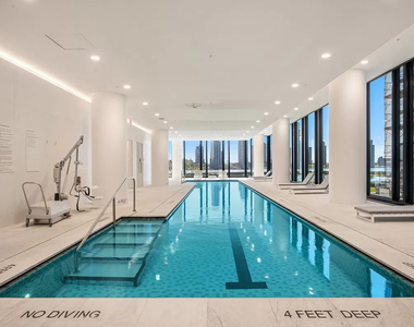 685 first avenue - Photo Thumbnail 2