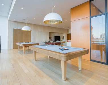 685 first avenue - Photo Thumbnail 4