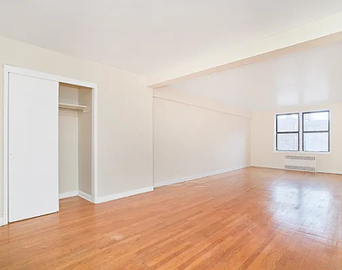 35-65 86th Street - Photo Thumbnail 4