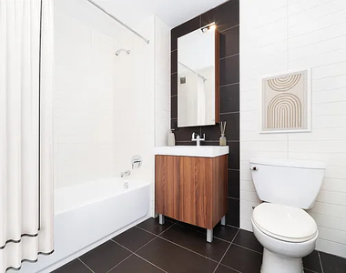 116 John Street - Photo Thumbnail 3