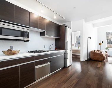 116 John Street - Photo Thumbnail 2