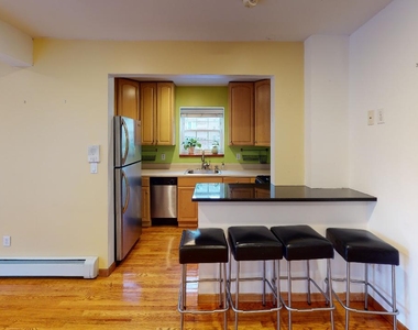 67-08 exeter street - Photo Thumbnail 7