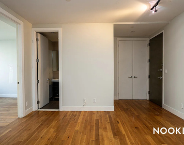 28 Fayette Street - Photo Thumbnail 4