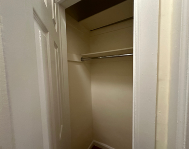 152 East 84th Street - Photo Thumbnail 2