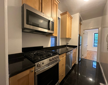 152 East 84th Street - Photo Thumbnail 4