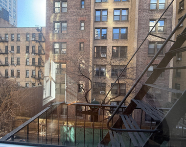 152 East 84th Street - Photo Thumbnail 13