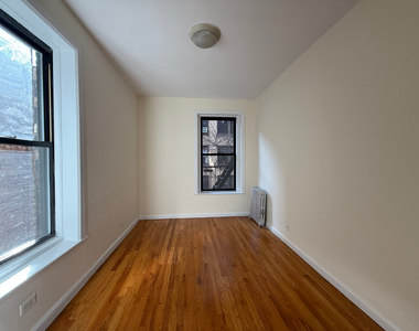 152 East 84th Street - Photo Thumbnail 11