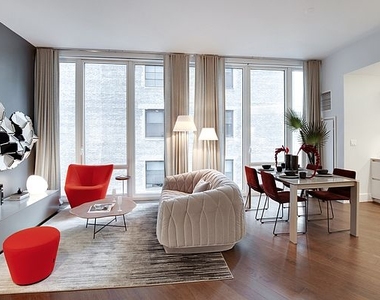 Midtown East - Photo Thumbnail 2