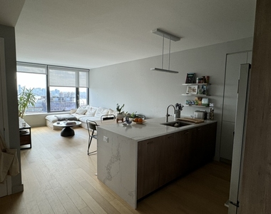 311 11th Avenue - Photo Thumbnail 2