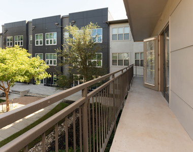 7929 Churchill Way - Photo Thumbnail 24