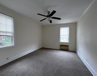 98-15 Ascan Ave - Photo Thumbnail 6