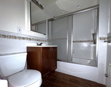 98-15 Ascan Ave - Photo Thumbnail 8