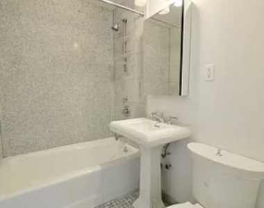West 97 st  - Photo Thumbnail 5