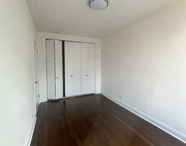 61 West 8th Street - Photo Thumbnail 4