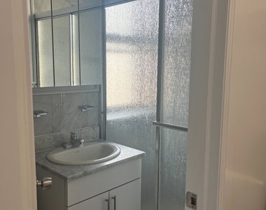 61 West 8th Street - Photo Thumbnail 6