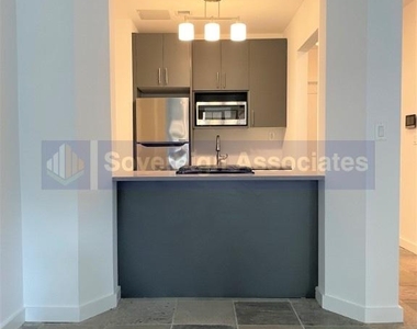 11 Cooper Street - Photo Thumbnail 8
