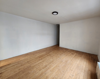 72-6 Austin Street - Photo Thumbnail 9