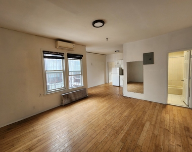 72-6 Austin Street - Photo Thumbnail 1