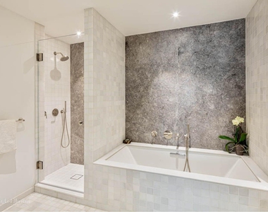 30 Warren St - Photo Thumbnail 5