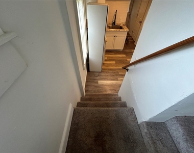 710 N. Rogers Ave - Photo Thumbnail 9