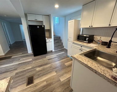 710 N. Rogers Ave - Photo Thumbnail 5