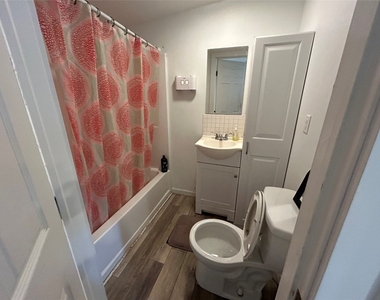 710 N. Rogers Ave - Photo Thumbnail 12
